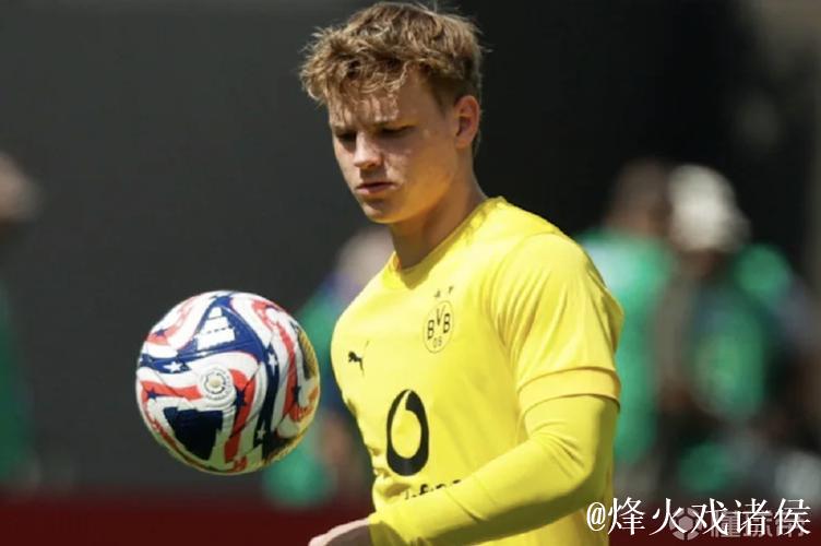 鲁尔：多特小将科尔-坎贝尔就转会接触了中日德