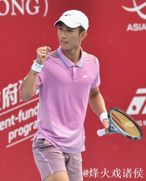 香港赛举行名人网球大师赛 商竣程黄泽林分享网球喜悦 香港赛举行名人网球大师赛 商竣程黄泽林分享网球喜悦